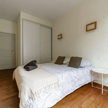 Apartment Le Thermale - Design, 2 Chambres, Quartier Thermes